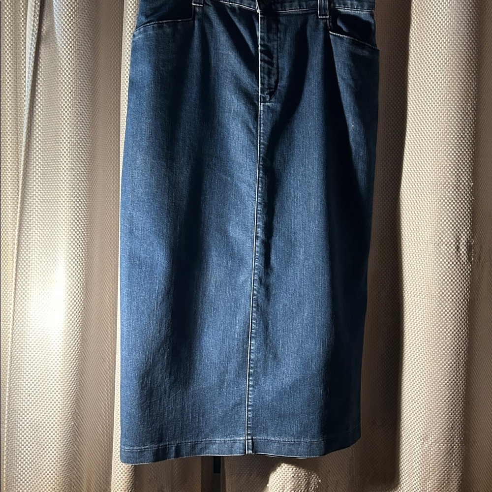 Lee brand Classic Dark Blue Denim Midi Skirt